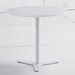 清新三腳小茶几 Fresh Three-legged Coffee Table 香港辦公室傢俬及設計工程中心 Branding Works Furniture & Office Design