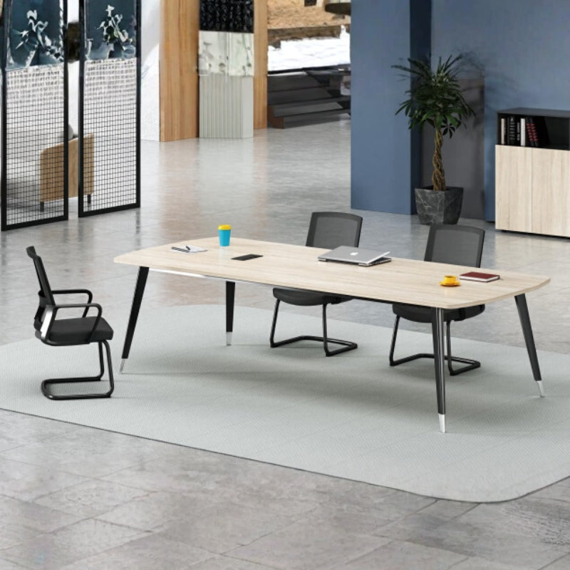 現代簡約會議桌配金屬腳架,適合創意辦公室傢俬及洽談區設計 Modern minimalist conference table with metal legs, suitable for creative office furniture and negotiation area design