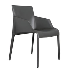 高級簡約餐椅,一體成型椅背設計,簡潔優雅的輪廓線條,適合現代居家和商業空間餐廳佈置 This high-end minimalist dining chair features an integrated backrest design with simple and elegant contour lines, making it suitable for modern home and commercial space restaurant settings.