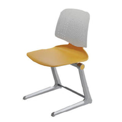 高級鋁合金課桌椅現代教室佈置,多套學生桌椅整齐排列,採用人體工學設計,適合學校培訓課室傢俬。Premium aluminum alloy school desk and chair set displayed in modern classroom layout, ergonomic design for students learning environment.