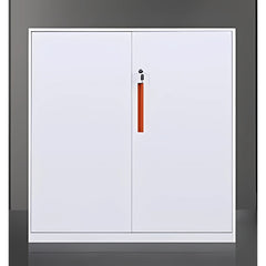 白色鋼製文件櫃雙門設計 White steel filing cabinet dual-door design,內部多層隔板存放獎盃文件 adjustable shelves storing trophy files,專業辦公室收納 professional office storage