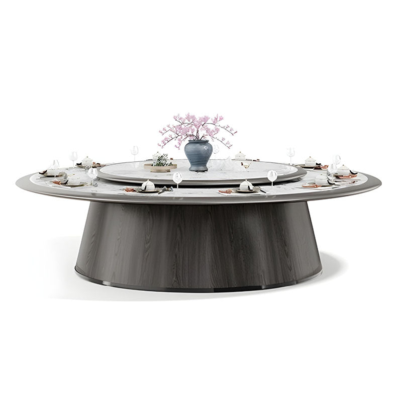 酒店包廂電動餐枱,宴會廳大圓枱,家居電動轉盤餐枱,豪華圓形設計配旋轉轉盤,周圍環繞優雅座椅,置於精緻室內空間,適合高端宴會用餐。Luxury hotel private room electric dining table with rotating turntable, surrounded by elegant chairs in a sophisticated interior, ideal for upscale banquets.electric rotating dining table Hong Kong,luxury sintered stone dining table,