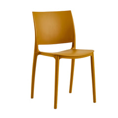 PP椅、聚丙烯椅、時尚餐椅、塑膠椅、北歐簡約、可堆疊、木質椅腿、PP聚丙烯材質、一體成型、輕量化設計、防水易清潔PP chair、polypropylene chair、modern dining chair、plastic chair、Scandinavian、stackable、wood legs,Fashionable PP chairs in assorted colors with wooden legs, showcased in modern environments including bars, cafes, offices, and kitchens, offering versatile and stylish seating options.