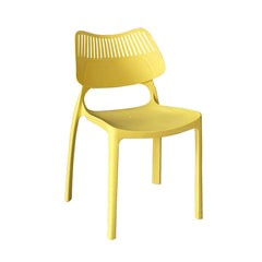 PP椅、聚丙烯椅、時尚餐椅、塑膠椅、北歐簡約、可堆疊、木質椅腿、PP聚丙烯材質、一體成型、輕量化設計、防水易清潔PP chair、polypropylene chair、modern dining chair、plastic chair、Scandinavian、stackable、wood legs,Fashionable PP chairs in assorted colors with wooden legs, showcased in modern environments including bars, cafes, offices, and kitchens, offering versatile and stylish seating options.