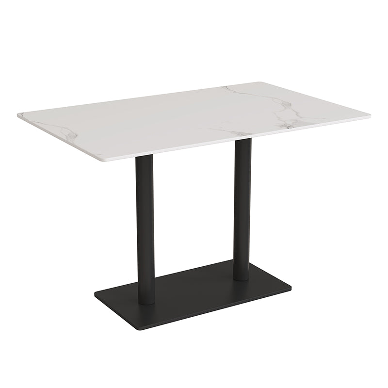 輕奢仿大理石紋餐桌|白色石紋桌面搭配黑色金屬中柱腳,四人位現代餐廳皮質餐椅組合。現代簡約咖啡餐桌|淺木紋桌面白色中柱圓盤底座,搭配曲木靠背椅,休閒咖啡廳雙人座位。Modern cafe table with light wood top and white pedestal base, paired with curved plywood chairs, casual coffee shop seating。Luxury faux marble dining table, white stone-look top with black pedestal base, modern 4-person leather chair dining set