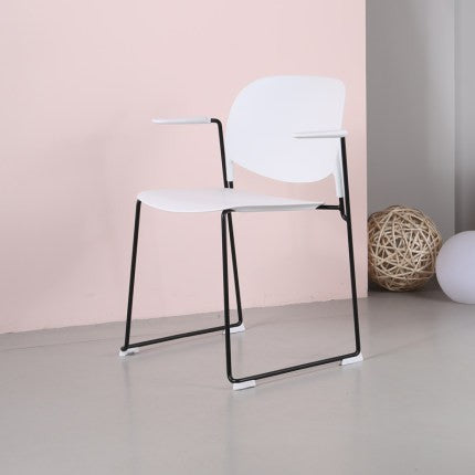 北歐風培訓椅 Nordic Training Chair 香港辦公室傢俬及設計工程中心 Branding Works Furniture & Office Design