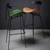 實木靠背酒吧椅 High Chairs with Solid Wood Backrest 香港辦公室傢俬及設計工程中心 Branding Works Furniture & Office Design