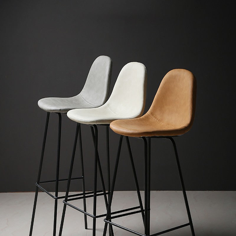 多色酒吧椅 Multiple Colour High Chairs 香港辦公室傢俬及設計工程中心 Branding Works Furniture & Office Design