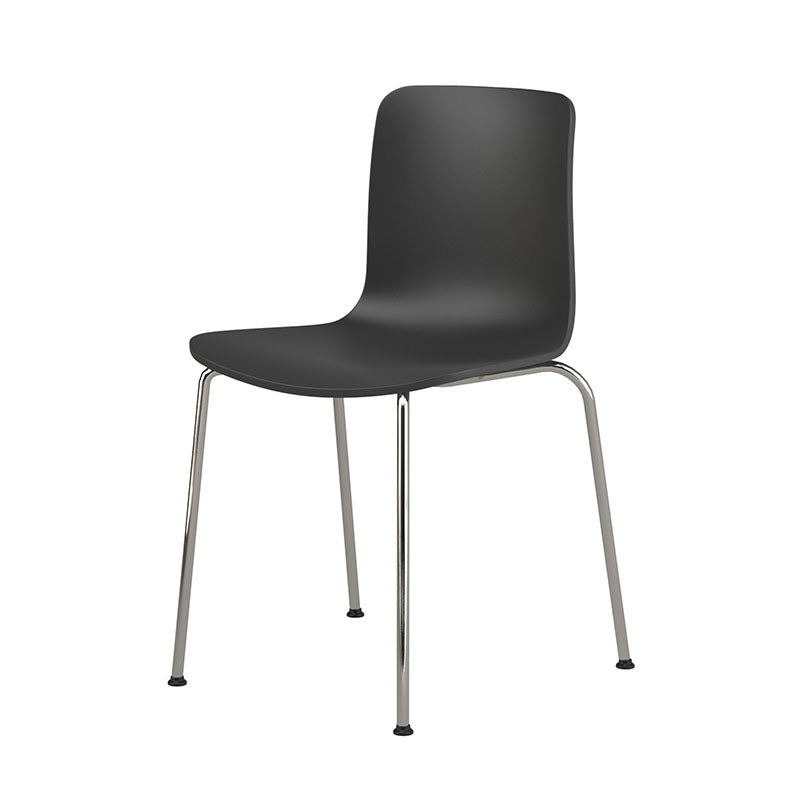 時尚餐桌椅，現代塑料一體成型座椅，搭配金屬或木質腿架。圖中展示藍色雪橇底座、橙色扶手款及黃色木腿款，適合家居或咖啡廳使用。Modern fashionable dining chairs with ergonomic molded plastic seats and metal or wood legs. Shown in blue sled base, orange with arms, and yellow wood legs variants for home or cafe.