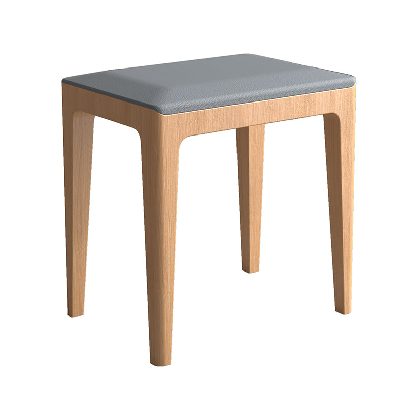 時尚餐桌椅，現代塑料一體成型座椅，搭配金屬或木質腿架。圖中展示藍色雪橇底座、橙色扶手款及黃色木腿款，適合家居或咖啡廳使用。Modern fashionable dining chairs with ergonomic molded plastic seats and metal or wood legs. Shown in blue sled base, orange with arms, and yellow wood legs variants for home or cafe.