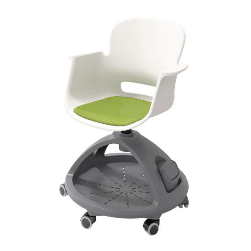 智慧教室多功能培訓椅，配備輪滑底座、翻轉書架、可調式記事板，白色座椅搭配彩色座墊設計。該培訓椅具有靈活性，適用於課堂討論、小組合作、互動教學等多種學習場景。整體設計簡潔現代，集成度高，提升課堂教學效率。Smart classroom multi-functional training chair with wheeled base, flip-around bookshelf, and adjustable writing tablet. Features white shell seat with colorful cushion options. Ideal for collaborative learning, group discussions, and interactive teaching. Modern, integrated design that enhances classroom efficiency and student engagement.