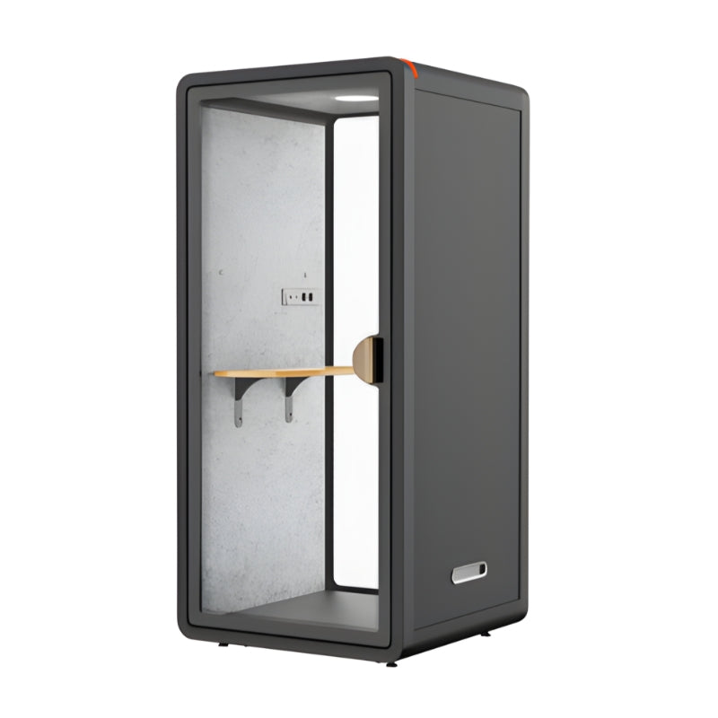 現代辦公室靜音艙，單人電話亭式隔音倉，配備透明鋼化玻璃門、內置LED照明及吸音棉隔音艙，提供私密隔音工作間適合視像會議及專注工作 Modern silent office cubicle, single-person telephone booth-style soundproof cabin, equipped with transparent tempered glass doors, built-in LED lighting and sound-absorbing cotton soundproof cabin, providing a private soundproof workspace suitable for video conferences and focused work.