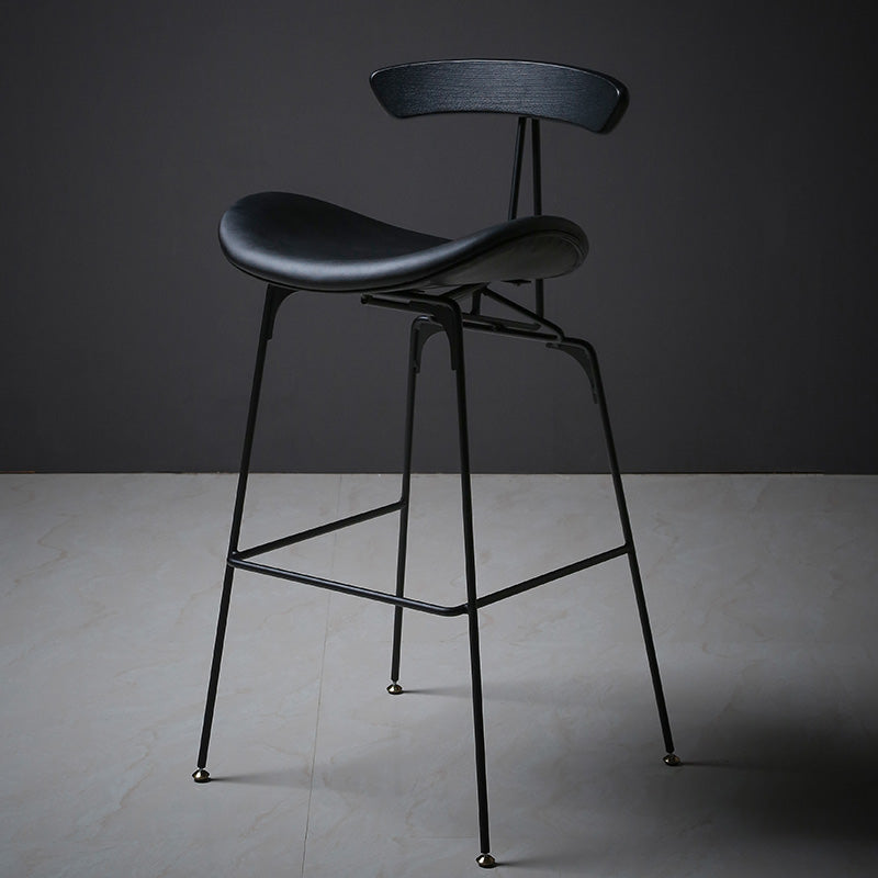 實木靠背酒吧椅 High Chairs with Solid Wood Backrest 香港辦公室傢俬及設計工程中心 Branding Works Furniture & Office Design